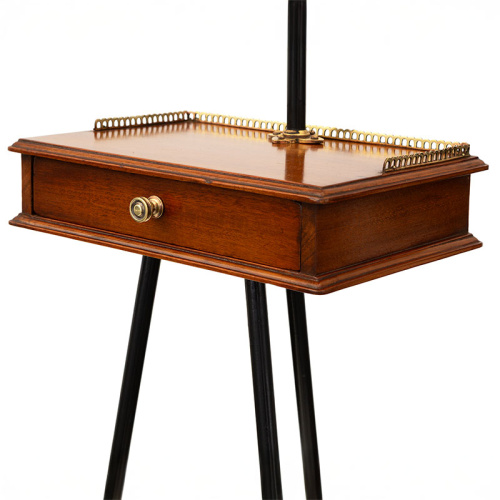 Superb Quality Adjustable Gentleman's Shaving Stand (c.1890)